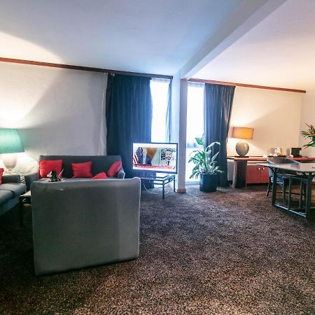 Douala Rabingha Hotel Eksteriør billede