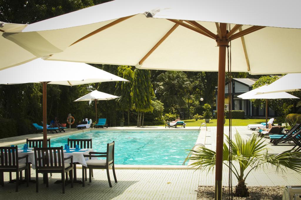 Douala Rabingha Hotel Eksteriør billede