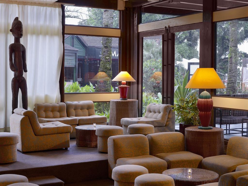 Douala Rabingha Hotel Eksteriør billede