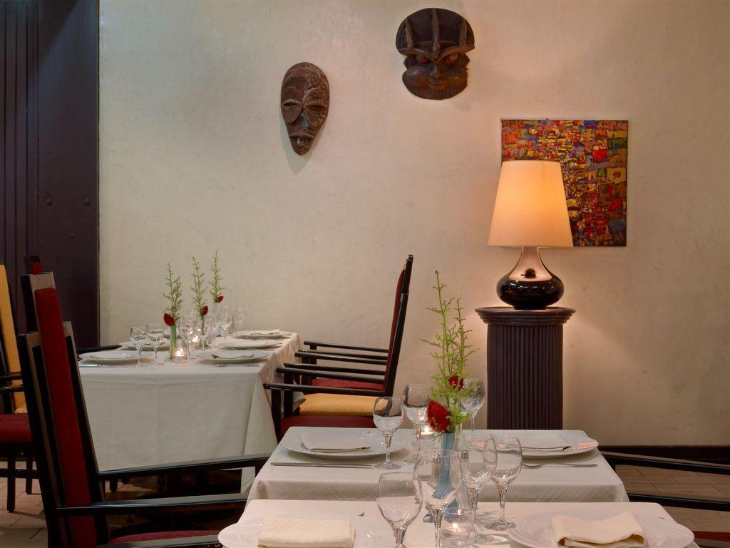 Douala Rabingha Hotel Eksteriør billede