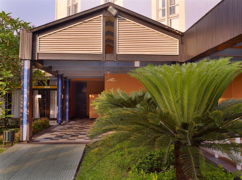 Douala Rabingha Hotel Eksteriør billede