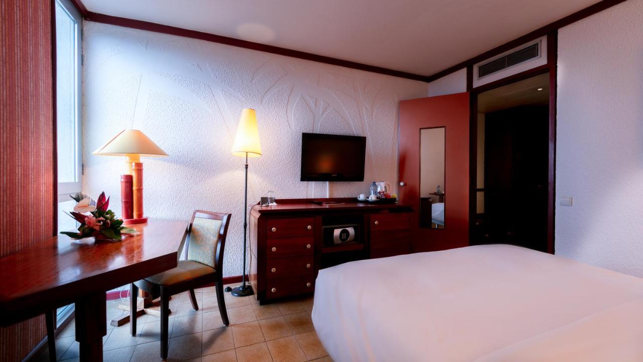 Douala Rabingha Hotel Eksteriør billede