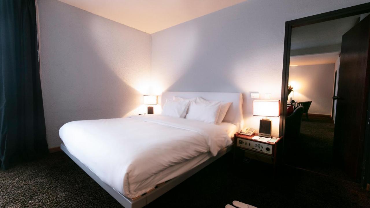 Douala Rabingha Hotel Eksteriør billede